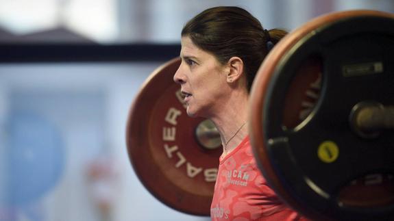 Beitia, entrenando en el gimnasio.