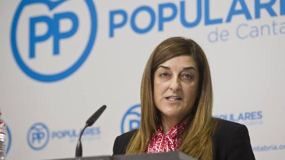 María José Sáenz de Buruaga, secretaria general del PP Cantabria y candidata a relevar a Diego en la dirección.