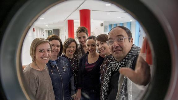 Esther Velategui, Sonia Velo, Yolanda González, Iria Angulo, Noelia Fernández, Blanca del Barrio y Regino Mateo