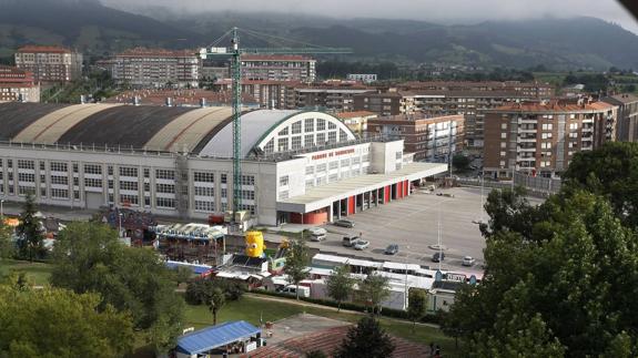 Torrelavega, una ciudad rodeada de bosque.