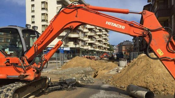 Obras realizadas en la calle Heliodoro Fernández.