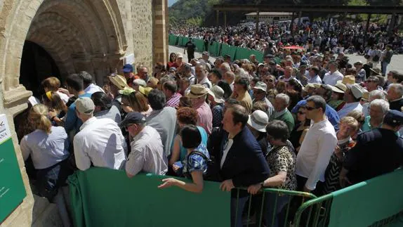 La Puerta del Perdón queda abierta para "un millón de peregrinos"
