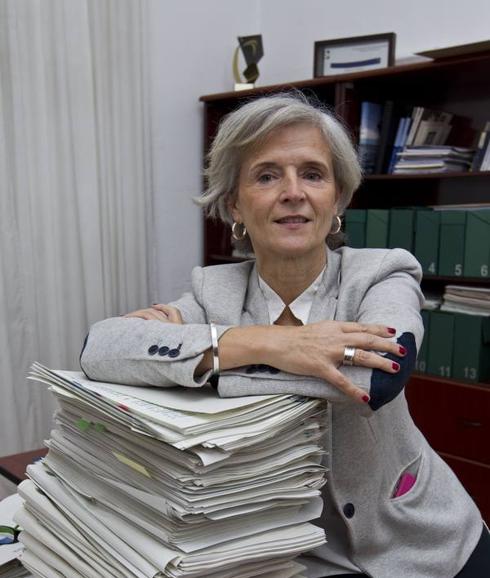 Ana González Pescador, en su despacho municipal.