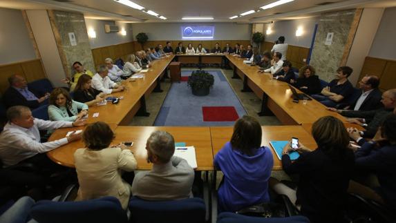 Imágenes del Comité Ejecutivo del PP reunido ayer.