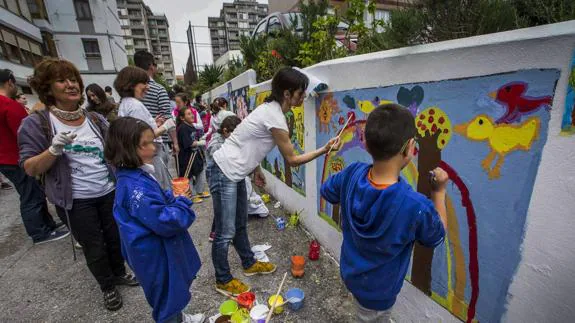 Los vecinos del barrio de Entrehuertas siempre han mostrado una gran acogida a las actividades culturales.