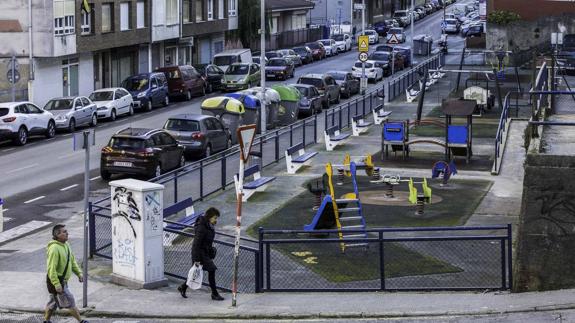 Fernando de los Ríos, primera calle en ver el precio del mobiliario urbano