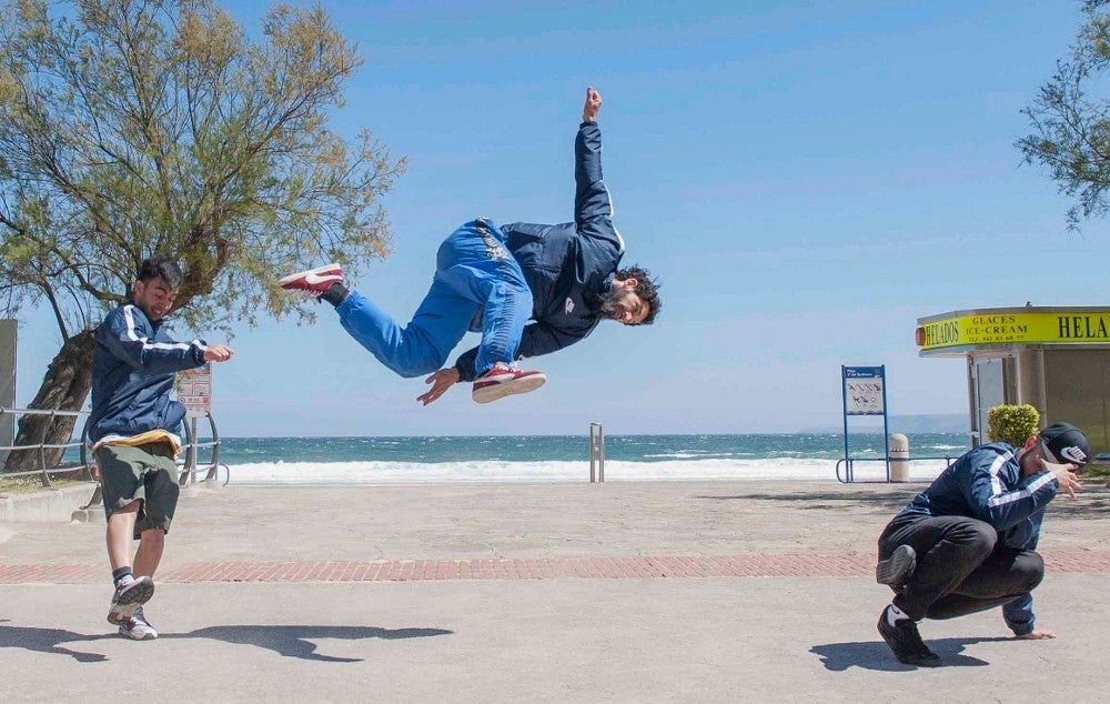 Tomy, Chimbo y Bhera 224 son tres ‘b-boys’ que forman parte de la asociación ‘Hijos de la Santa’.