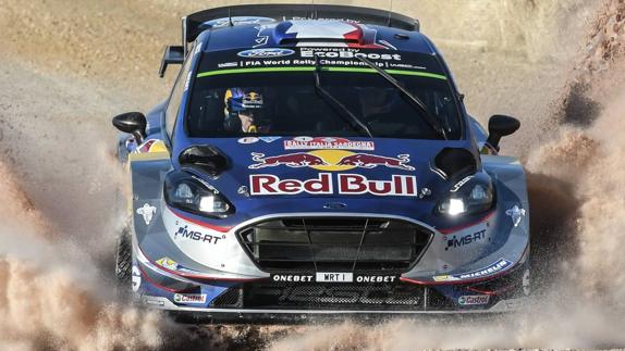 Dani Sordo comienza tercero en Cerdeña