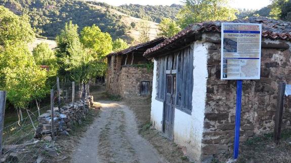 Porcieda, en Liébana (Cantabria), colgó el cartel de ‘Se vende’