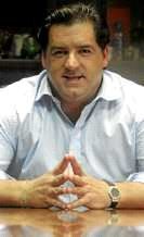 José Campos dimitirá este lunes como consejero del Racing