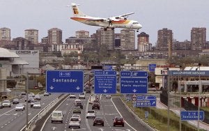 El Gobierno 'subvenciona' a Air Nostrum con tres millones