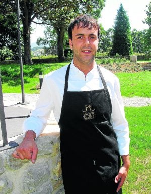 Luismi es desde hace algunas semanas jefe de cocina del Palacio Mijares. ::
DM