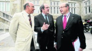 «Las transferencias educativas han traído muchos beneficios a España»
