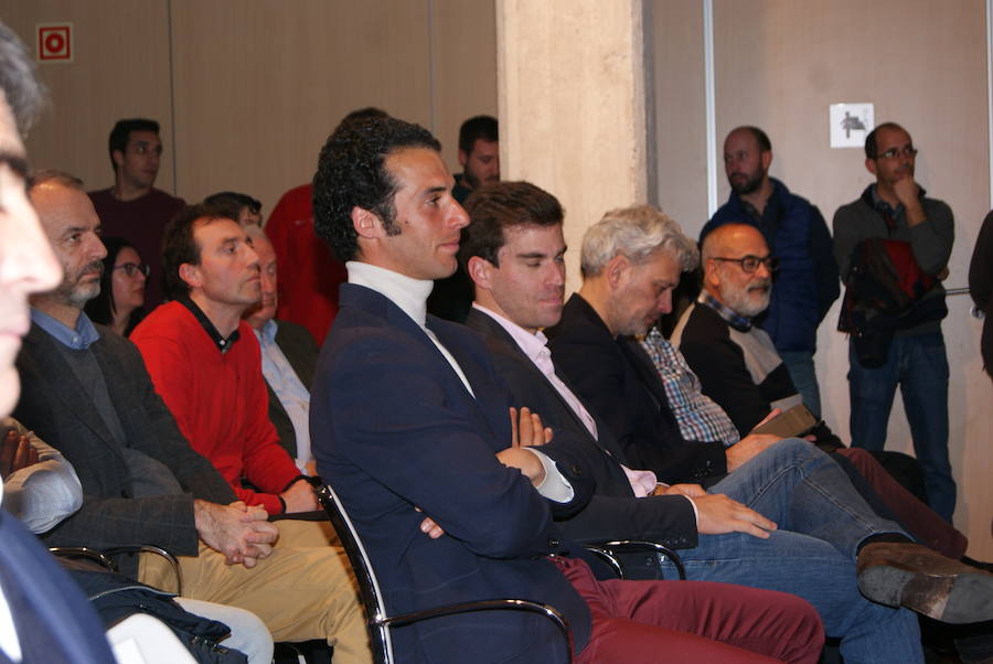 Fotos: Presentación corrida de toros benéfica de Arroyo