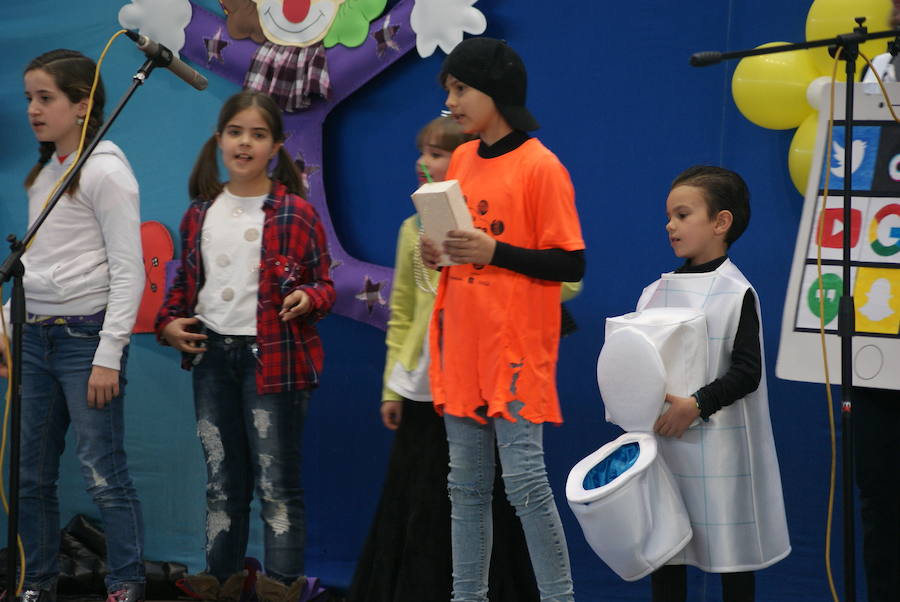 Fotos: Concurso de chirigotas infantiles de Arroyo