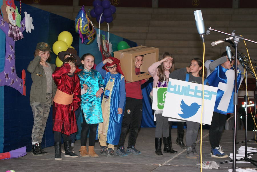 Fotos: Concurso de chirigotas infantiles de Arroyo