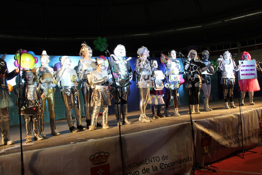 Fotos: Concurso chirigotas de Arroyo y comparsa gaditana