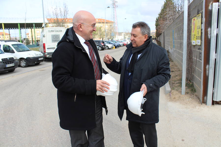 Fotos: Visita institucional a las obras de la Casa de la Música y el Teatro de Arroyo de la Encomienda