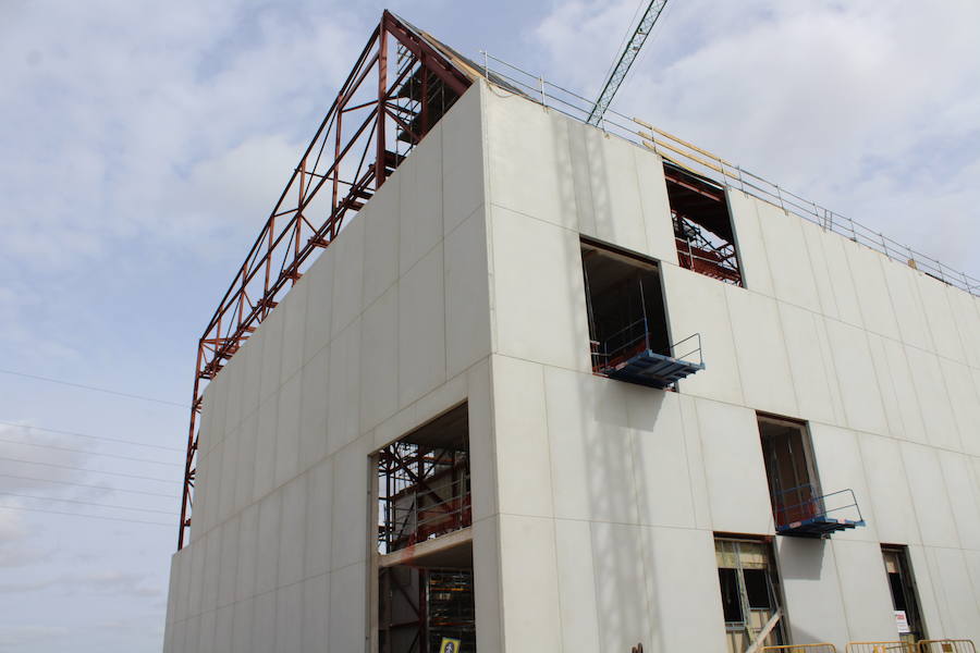 Fotos: Visita institucional a las obras de la Casa de la Música y el Teatro de Arroyo de la Encomienda