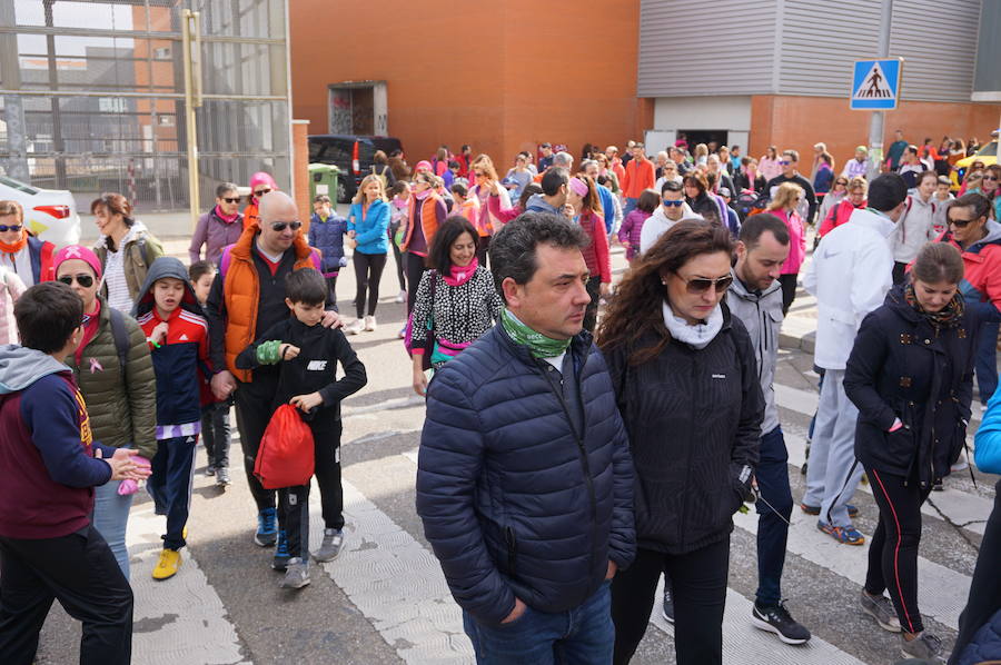 Fotos: VIII Marcha Solidaria contra el Cáncer de Arroyo de la Encomienda