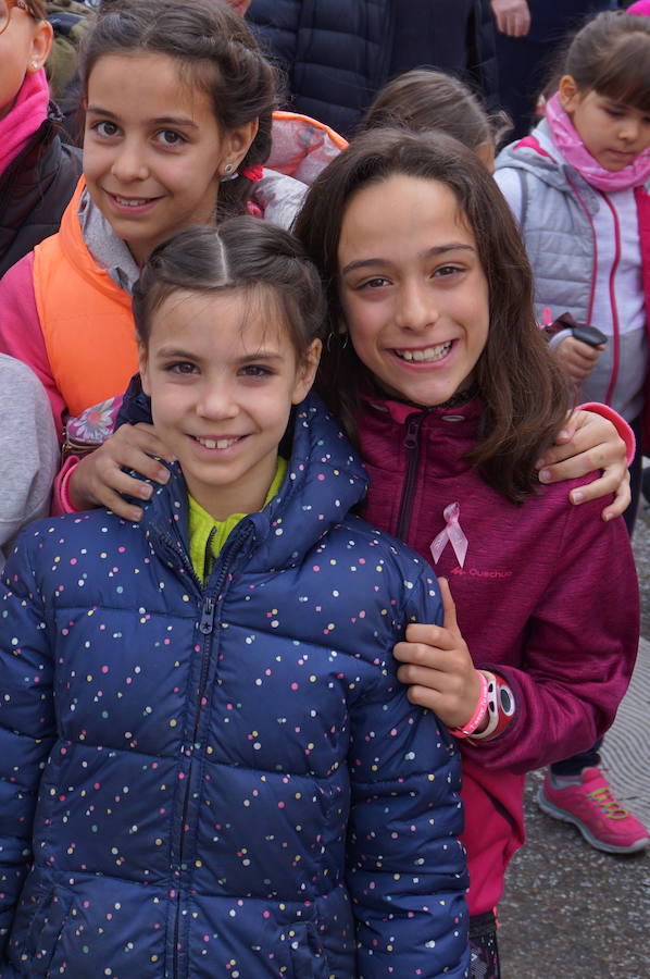 Fotos: VIII Marcha Solidaria contra el Cáncer de Arroyo de la Encomienda