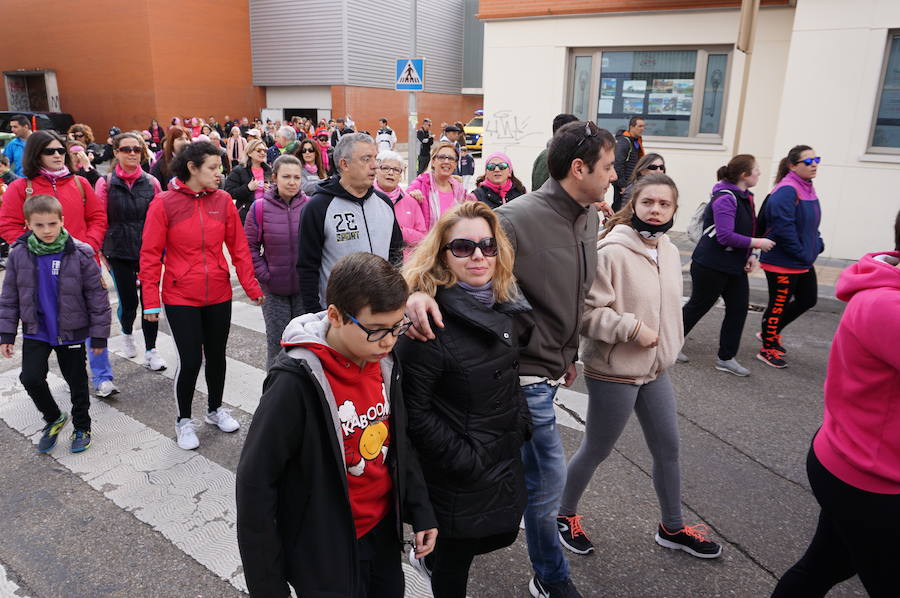 Fotos: VIII Marcha Solidaria contra el Cáncer de Arroyo de la Encomienda