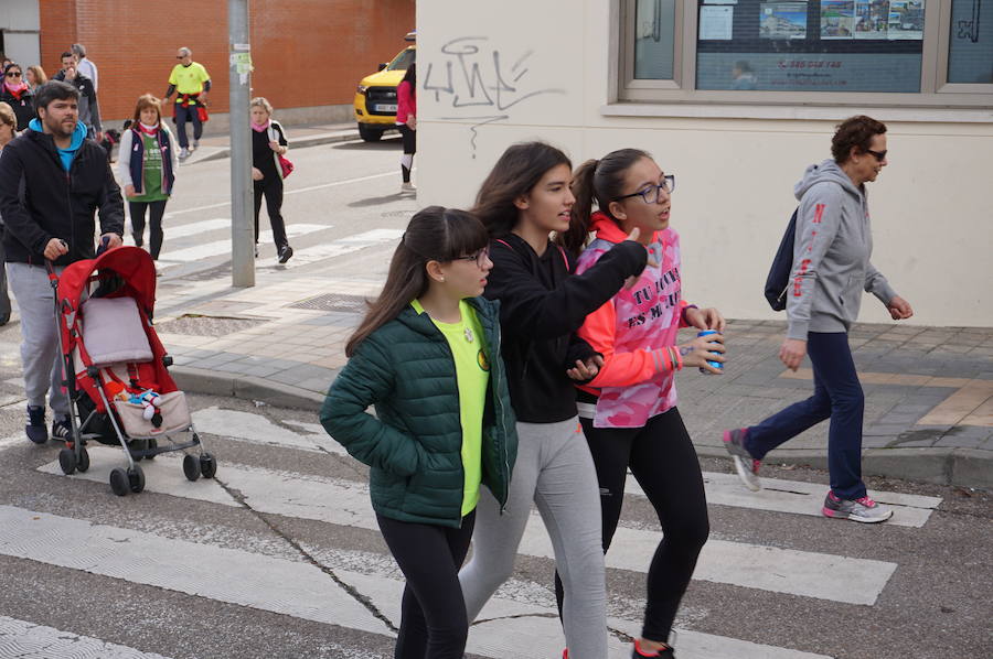 Fotos: VIII Marcha Solidaria contra el Cáncer de Arroyo de la Encomienda