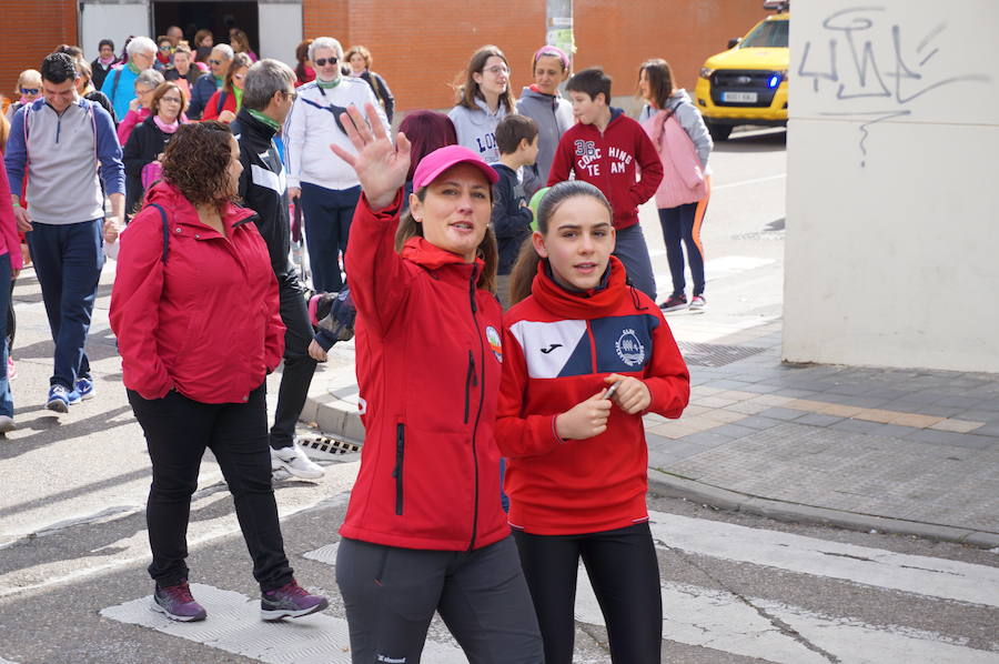 Fotos: VIII Marcha Solidaria contra el Cáncer de Arroyo de la Encomienda