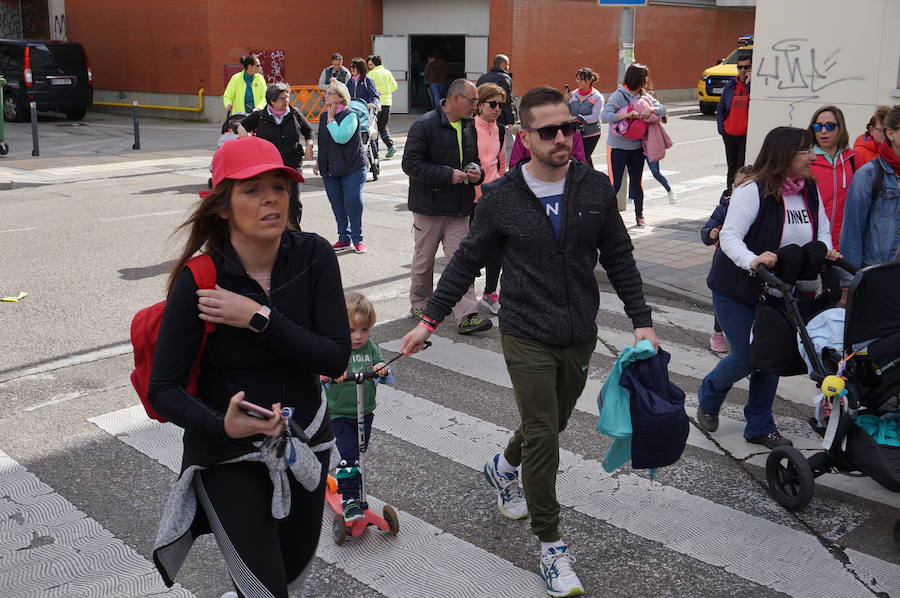 Fotos: VIII Marcha Solidaria contra el Cáncer de Arroyo de la Encomienda