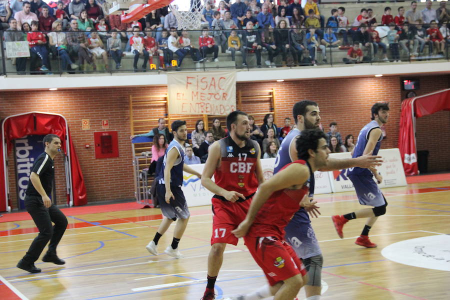 Fotos: Partido CB La Flecha- UVA derbi local baloncesto Liga EBA