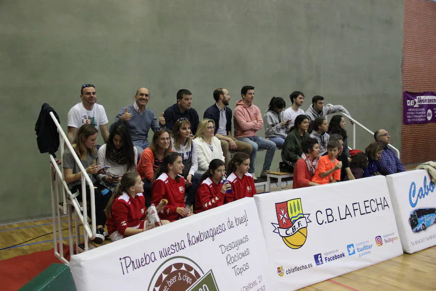 Fotos: Partido CB La Flecha- UVA derbi local baloncesto Liga EBA