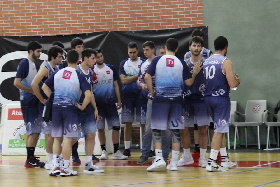 Fotos: Partido CB La Flecha- UVA derbi local baloncesto Liga EBA