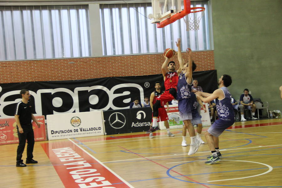 Fotos: Partido CB La Flecha- UVA derbi local baloncesto Liga EBA