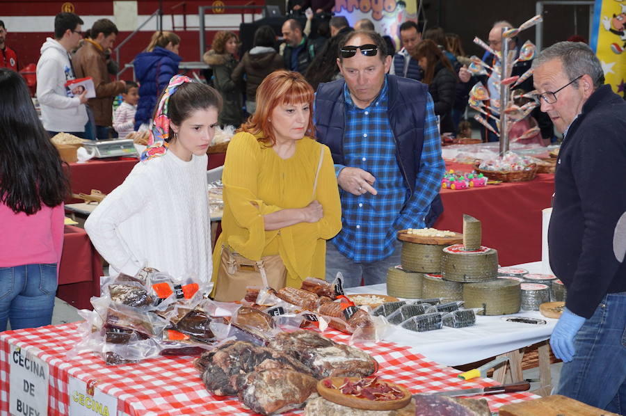 Fotos: Mercado de Arroyo de abril