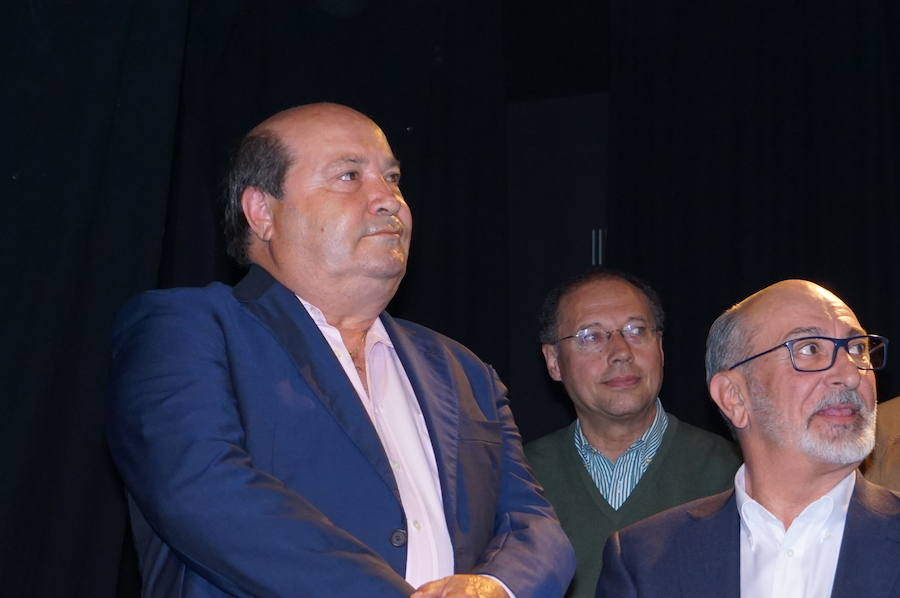 Fotos: Presentación candidatura Partido Popular en Arroyo