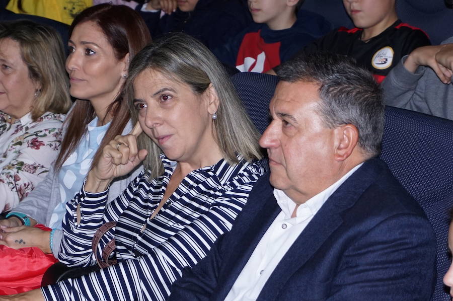 Fotos: Entrega de premios del VII concurso 'El Futuro en Nuestras Manos’