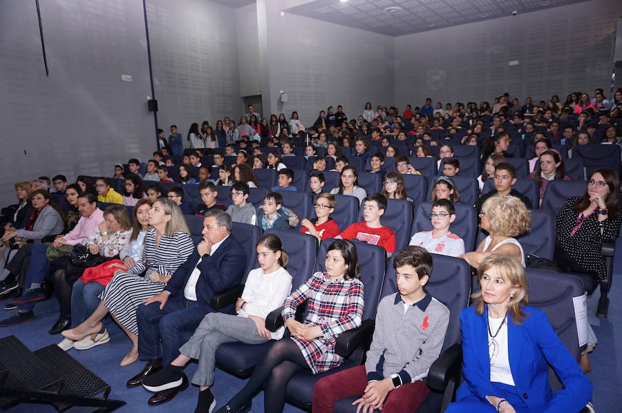 Fotos: Entrega de premios del VII concurso &#039;El Futuro en Nuestras Manos’