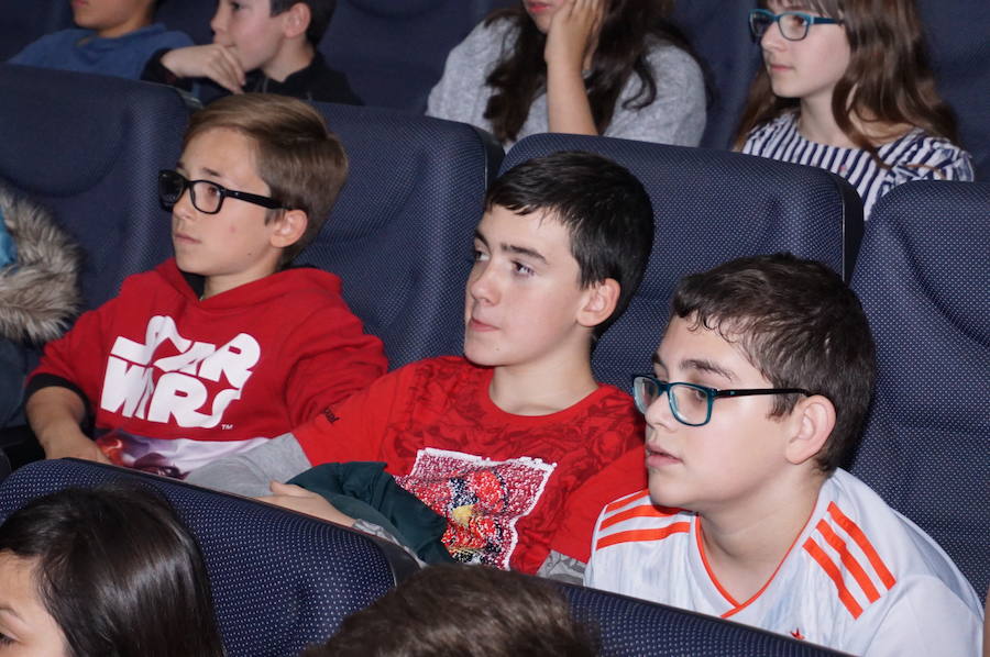 Fotos: Entrega de premios del VII concurso 'El Futuro en Nuestras Manos’