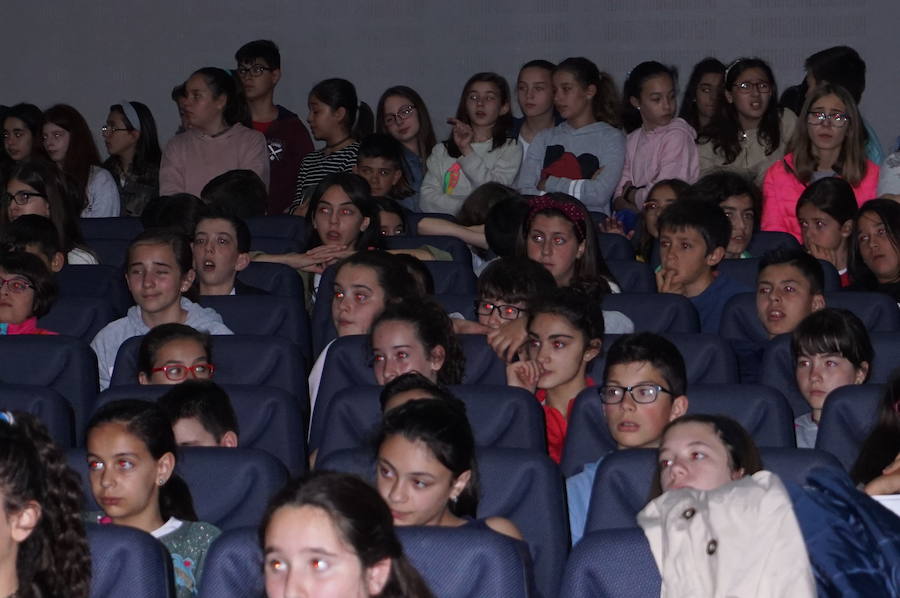 Fotos: Entrega de premios del VII concurso 'El Futuro en Nuestras Manos’