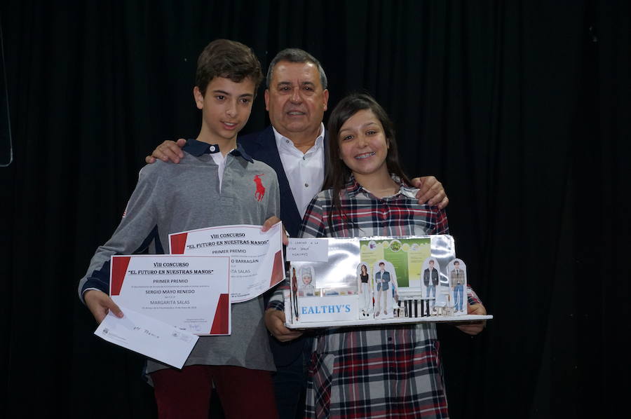 Fotos: Entrega de premios del VII concurso 'El Futuro en Nuestras Manos’