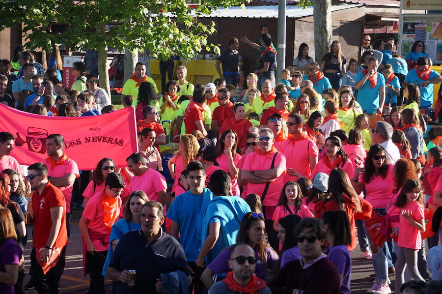 Fotos: Pregón y desfile de peñas fiestas de La Flecha