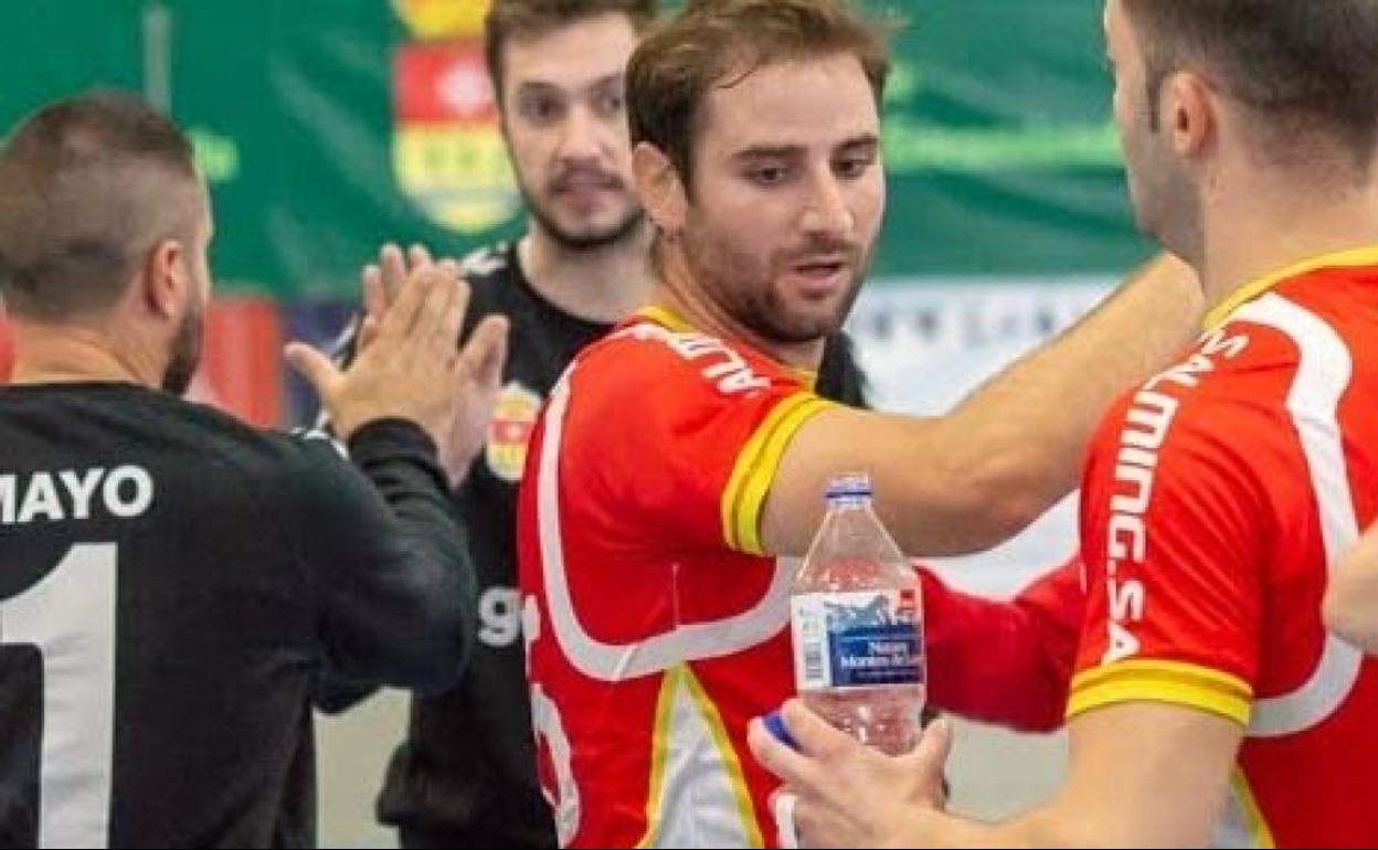 Derrota del Balonmano Arroyo en Asturias. 