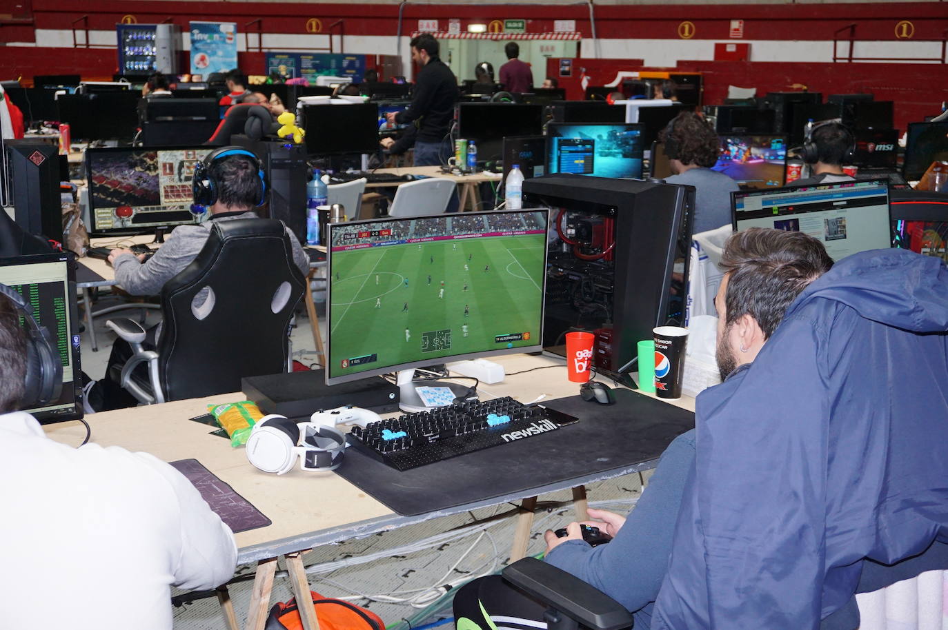 Mas de 400 participantes en la Lan Party arroyana. 