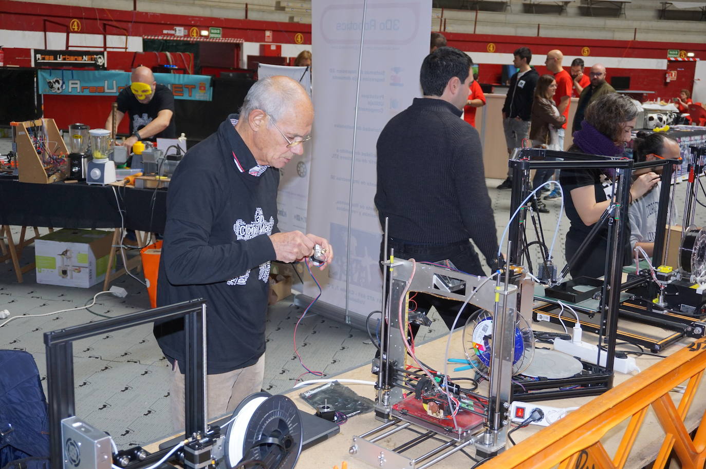 Mas de 400 participantes en la Lan Party arroyana. 