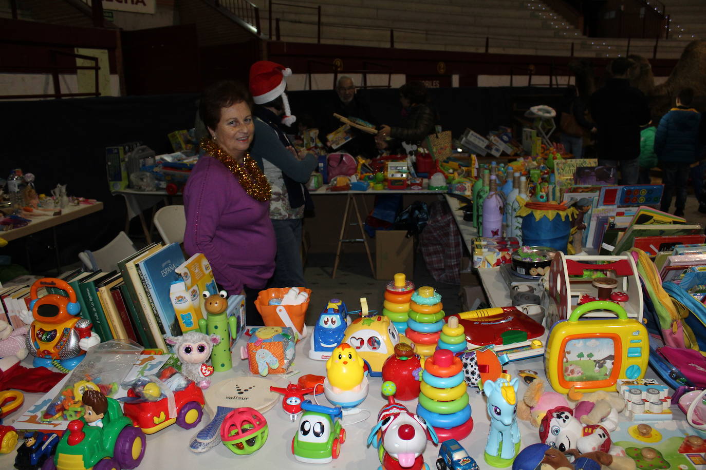 Adoración de los Reyes Magos al Niño Jesús en el portal de Belén. 