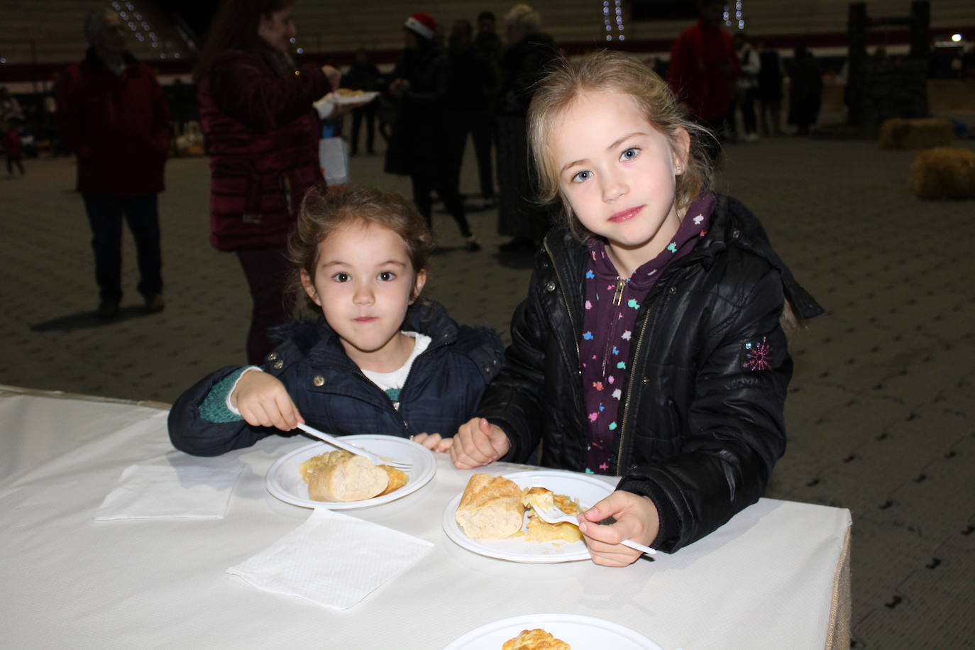 Adoración de los Reyes Magos al Niño Jesús en el portal de Belén. 