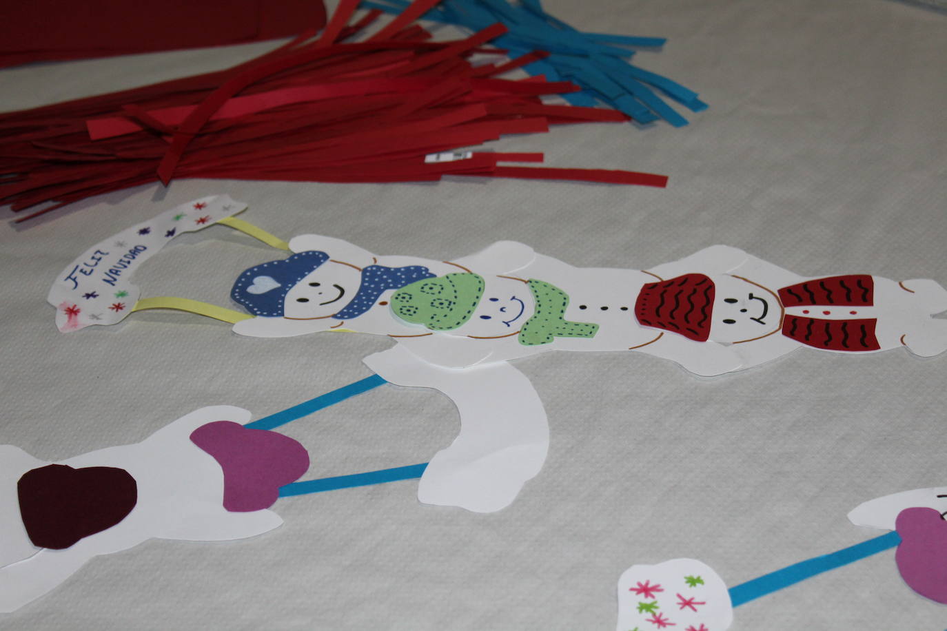 Adoración de los Reyes Magos al Niño Jesús en el portal de Belén. 