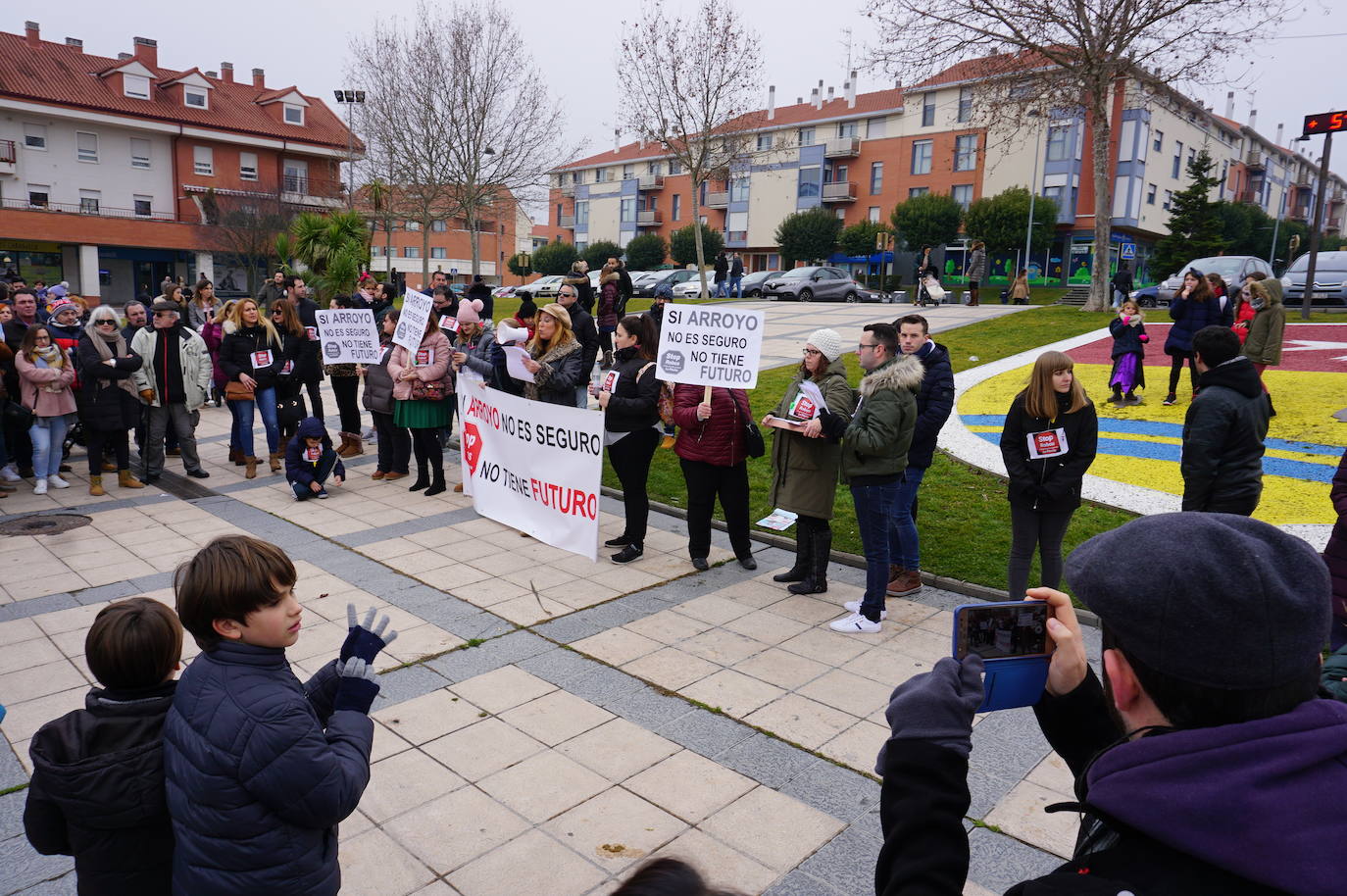 Lectura del manifiesto de la plataforma. 