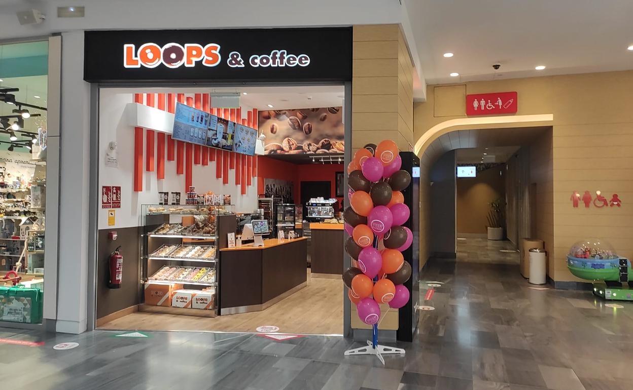 Tienda Loops & Cofee en RÍO Shopping. 