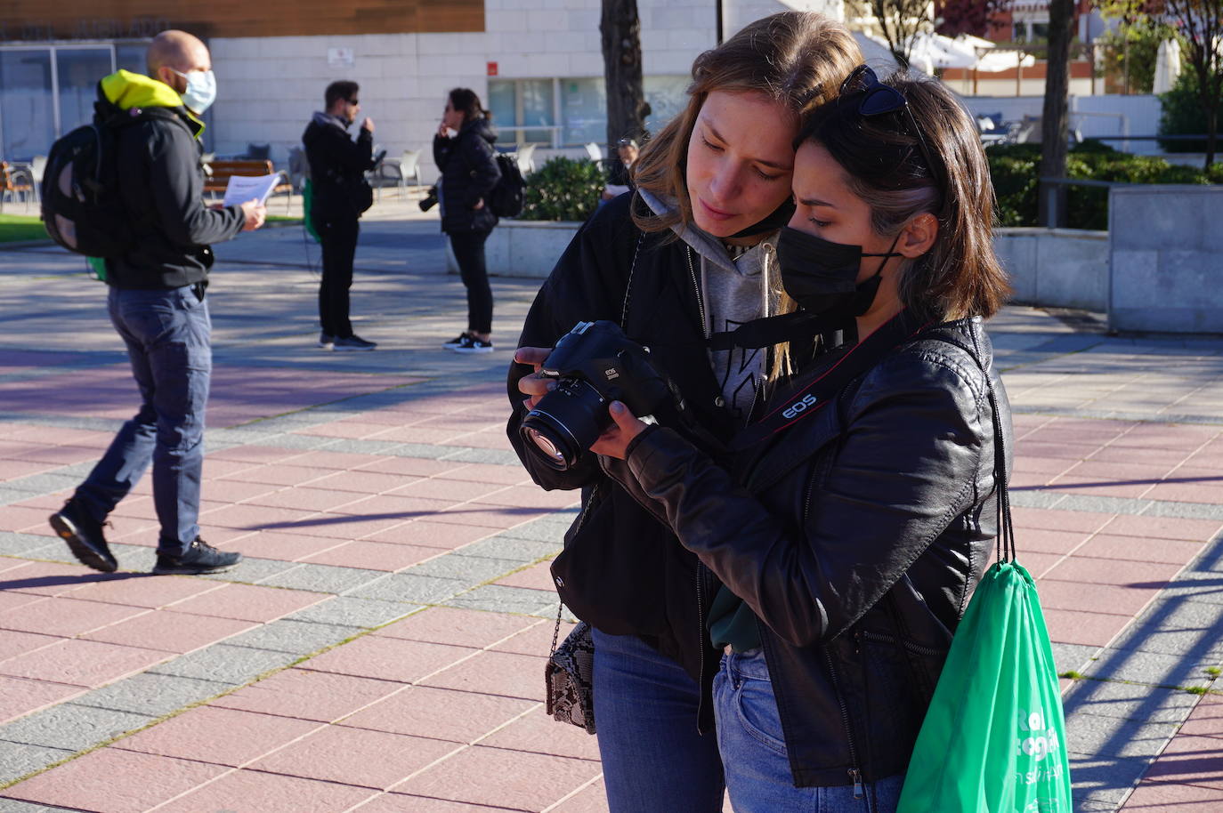 Más de un centenar de participantes en el I Rally Fotográfico de Arroyo de la Encomienda. 